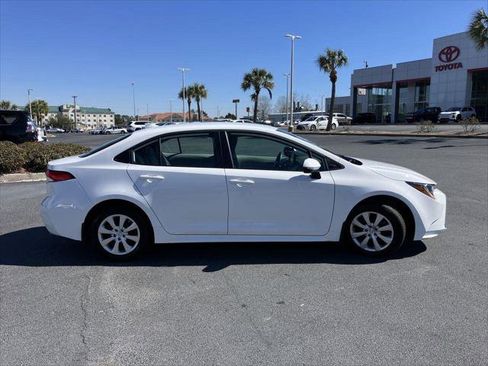 Certified 2026 Toyota Corolla LE image 6