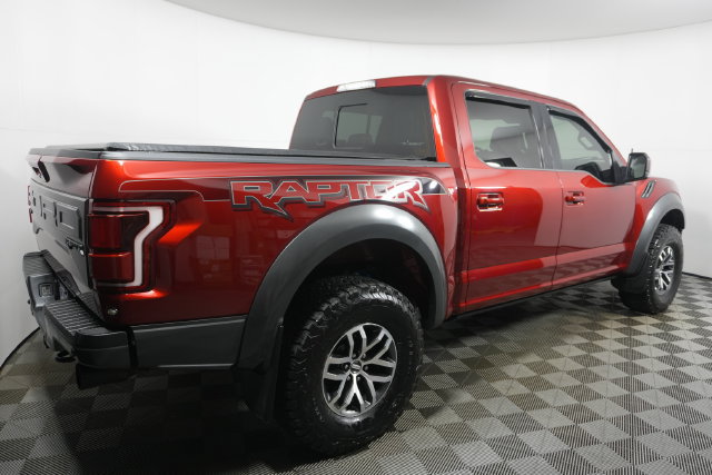 Used 2017 Ford F150 Raptor w/ Equipment Group 802A Luxury AWD/4WD image 3