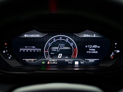 Used 2023 Lamborghini Urus Performante AWD/4WD image 56