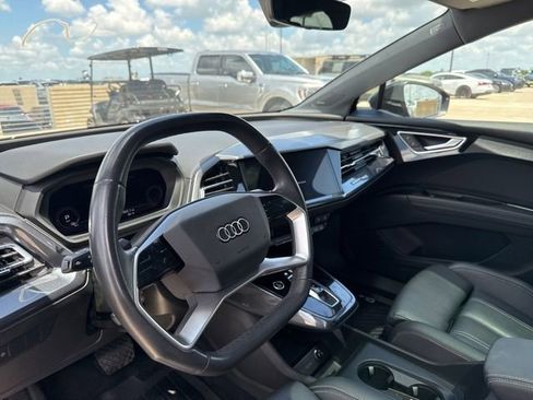 Used 2023 Audi Q4 e-tron Premium Plus w/ Premium Plus AWD/4WD image 14