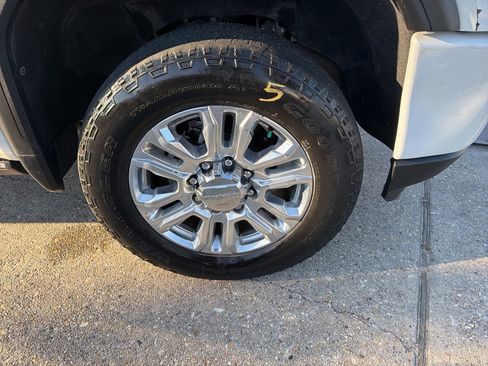 Used 2023 GMC Sierra 2500 Denali w/ Denali Ultimate Package image 26