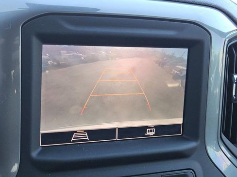 Used 2022 Chevrolet Silverado 1500 Custom image 17