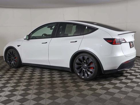 Used 2023 Tesla Model Y Performance AWD/4WD image 12