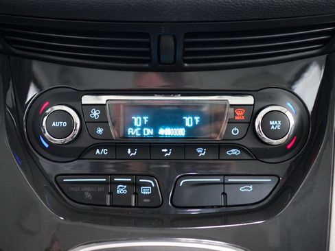Used 2016 Ford C-MAX SEL w/ Equipment Group 302A FWD image 17
