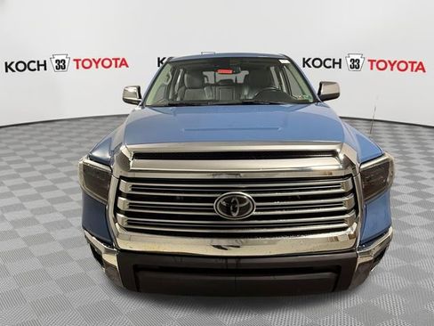 Used 2021 Toyota Tundra Limited w/ Limited Premium Package AWD/4WD image 4