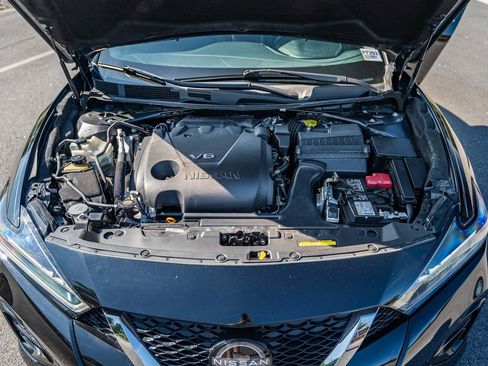 Used 2023 Nissan Maxima Platinum w/ Sport Mat Group image 21