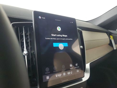 New 2026 Volvo XC90 T8 Plus w/ Protection Package Premier image 29