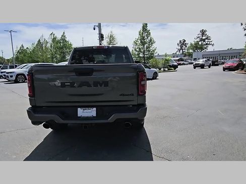 New 2026 RAM 1500 Express AWD/4WD image 30