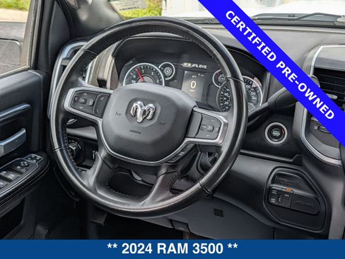 Used 2024 RAM 3500 Big Horn AWD/4WD image 19