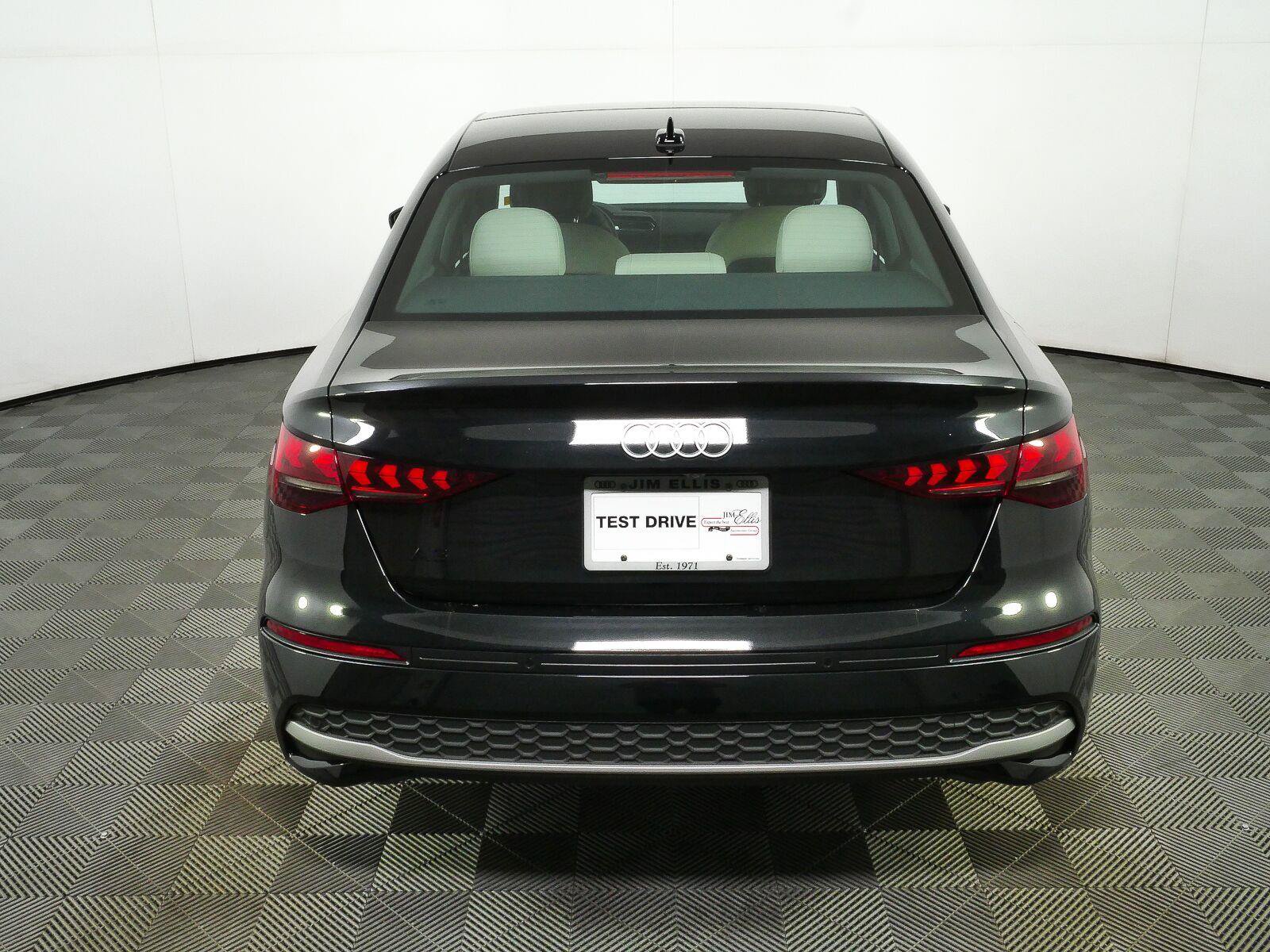 Used 2025 Audi A3 2.0T Premium w/ Convenience Package AWD/4WD image 30