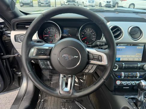 Used 2016 Ford Mustang Premium RWD image 20
