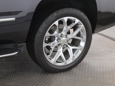 Used 2020 GMC Yukon Denali image 14