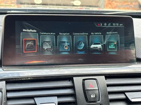 Used 2017 BMW 430i Convertible image 23