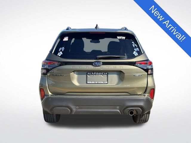 Used 2025 Subaru Forester Touring AWD/4WD image 6