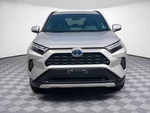 Used 2024 Toyota RAV4 SE w/ Convenience Package AWD/4WD image 6