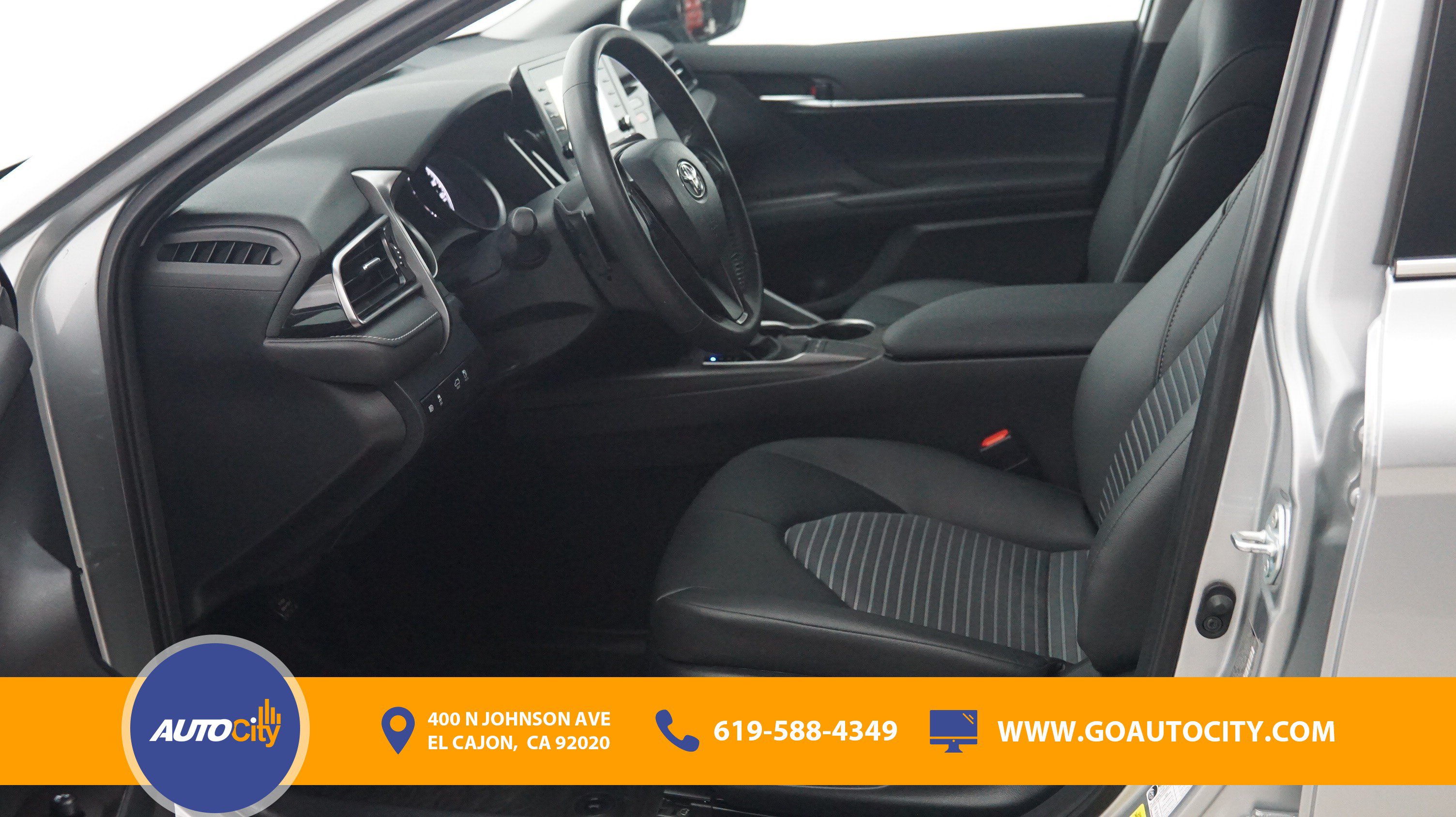 Used 2024 Toyota Camry SE w/ Blackout Package (TMS) FWD image 9