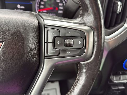 Used 2022 Chevrolet Silverado 2500 LTZ w/ LTZ Convenience Package image 32