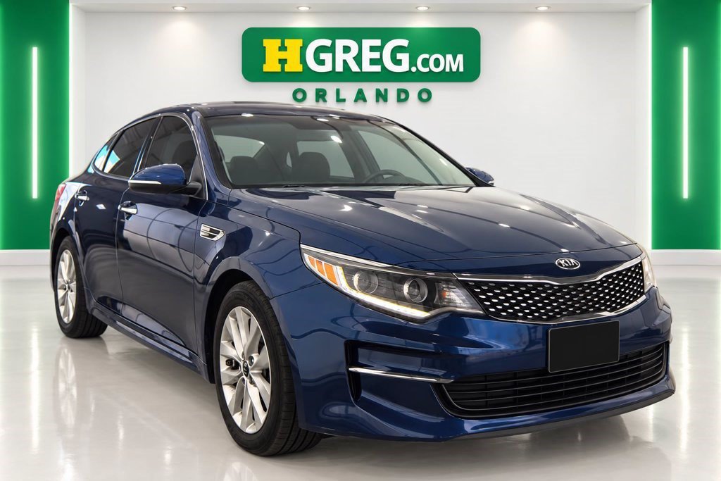 Used 2017 Kia Optima EX w/ Premium Package FWD image 4