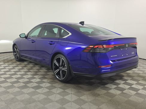 Used 2023 Honda Accord Sport image 5