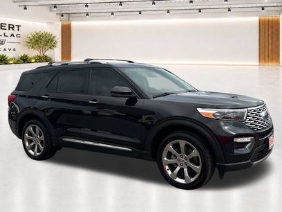 Used 2020 Ford Explorer Platinum w/ Premium Technology Package