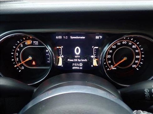 Used 2023 Jeep Wrangler Sahara image 22