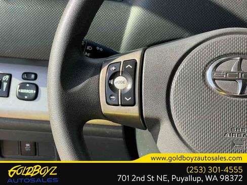 Used 2013 Scion xB FWD image 30