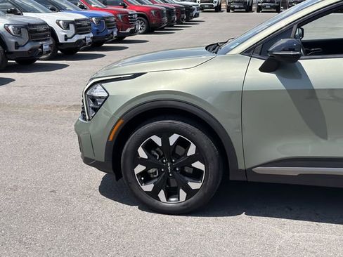 Used 2023 Kia Sportage X-Line AWD/4WD image 11