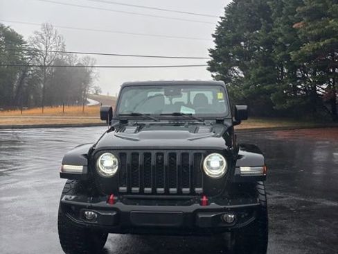 Used 2020 Jeep Gladiator Rubicon image 2