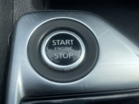 Used 2024 Nissan Sentra SV FWD image 34
