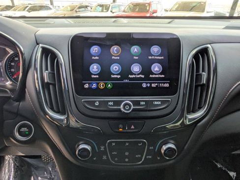 Used 2022 Chevrolet Equinox RS w/ Infotainment Package image 15