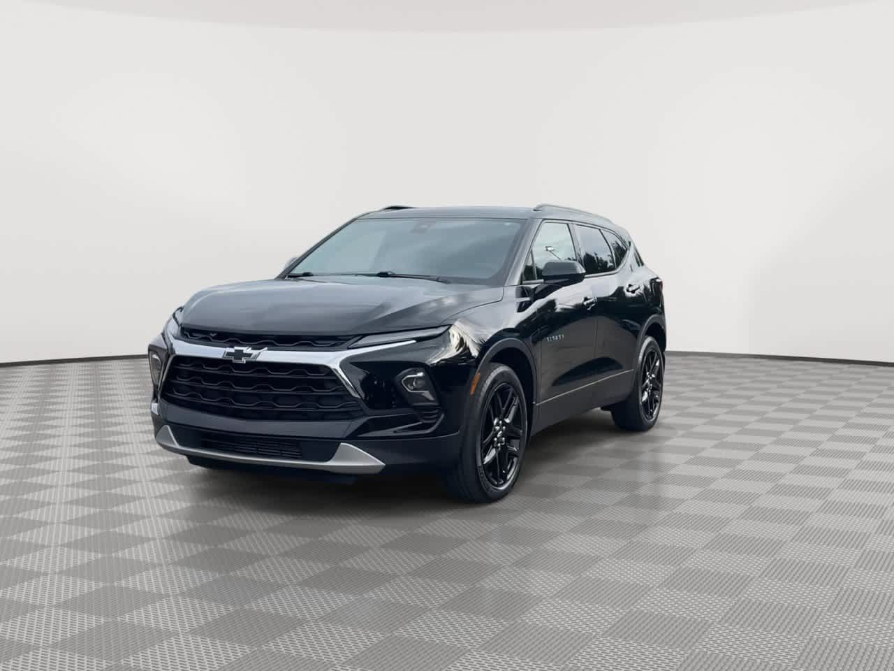 Used 2024 Chevrolet Blazer LT w/ Convenience Package AWD/4WD image 4