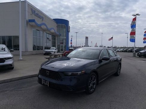 Certified 2024 Honda Accord EX-L image 1