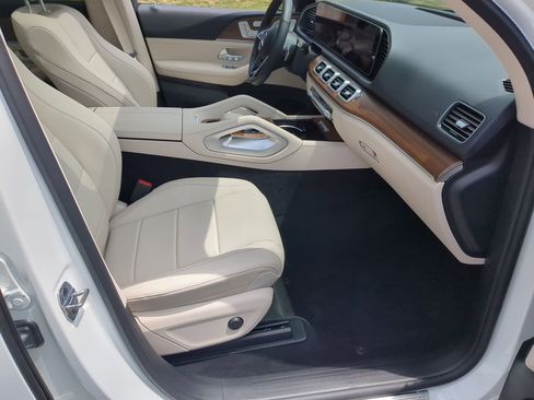 Used 2026 Mercedes-Benz GLE 450 4MATIC image 37