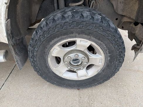 Used 2015 Ford F250 XLT w/ XLT Value Package image 12