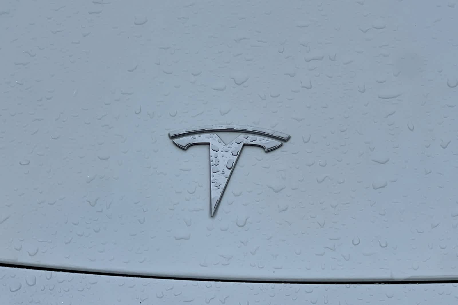 Used 2022 Tesla Model Y Long Range AWD/4WD image 16