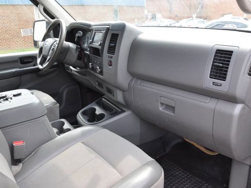 Used 2015 Nissan NV 2500 SV w/ Technology Package image 20