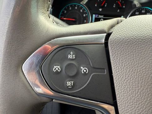 Used 2018 Chevrolet Traverse LT image 28