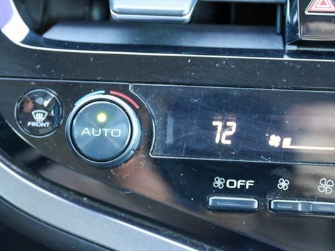 Used 2022 Toyota Camry XSE image 24