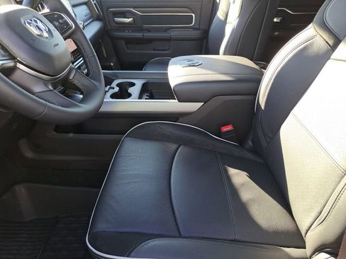New 2026 RAM 3500 Laramie w/ Max Tow Package AWD/4WD image 15