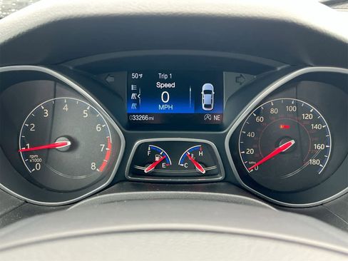 Used 2018 Ford Focus RS image 34