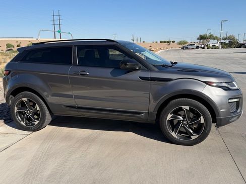 Used 2017 Land Rover Range Rover Evoque SE Premium AWD/4WD image 3