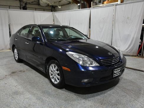 Used 2004 Lexus ES 330 FWD image 3