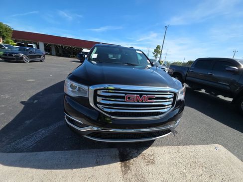 Used 2019 GMC Acadia SLE FWD image 2