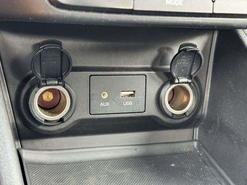 Used 2022 Hyundai Accent SEL FWD image 9