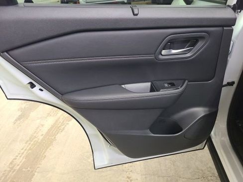 New 2026 Nissan Rogue SV w/ SV Premium Package image 17