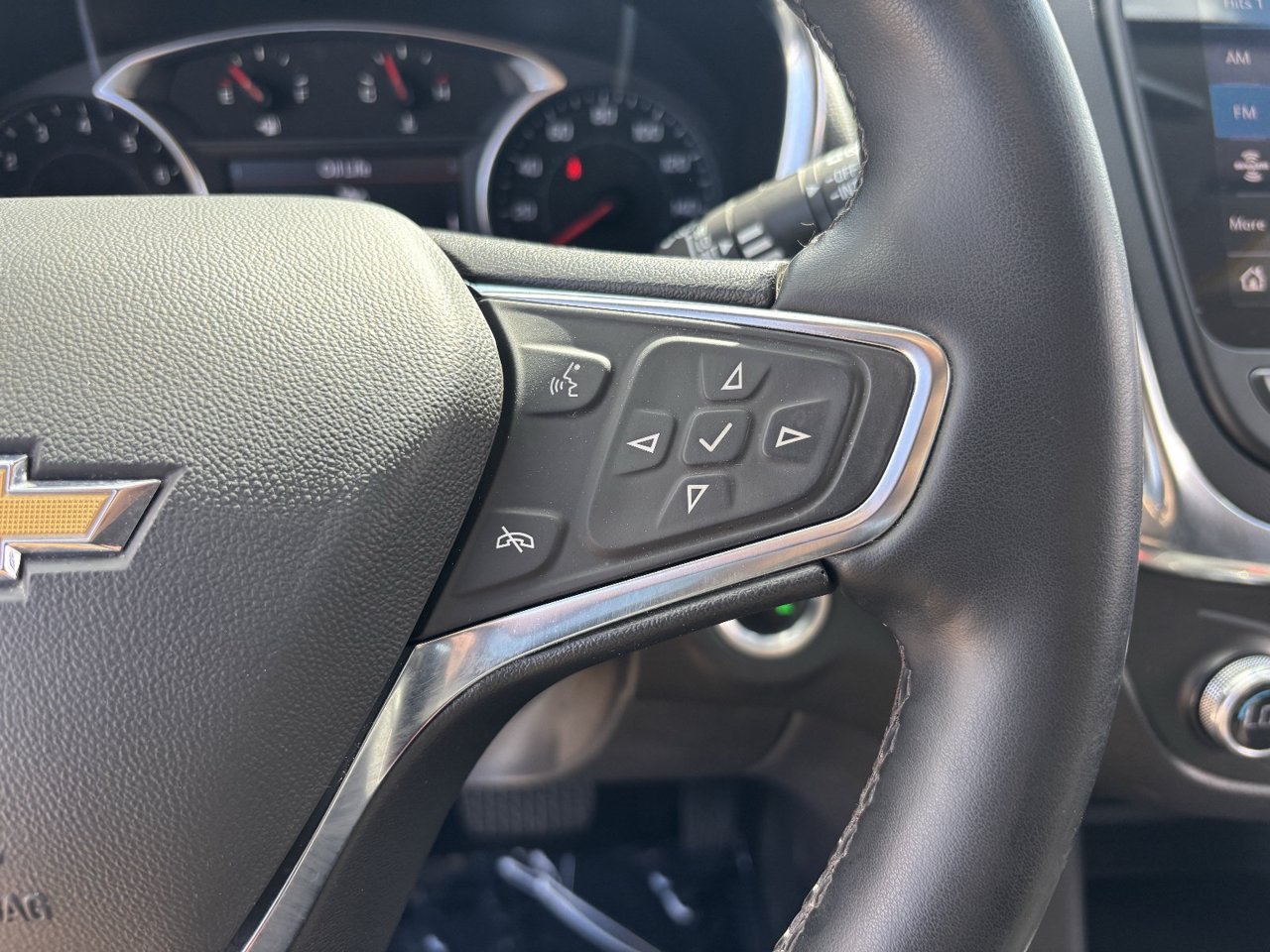 Used 2024 Chevrolet Equinox LT FWD image 27
