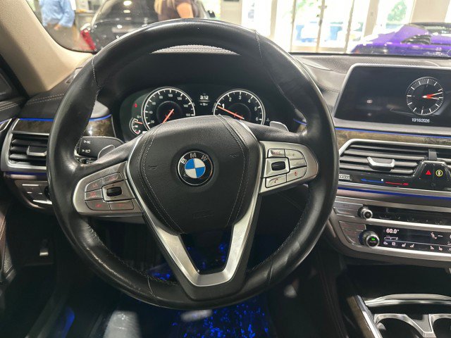 Used 2016 BMW 740i w/ Executive Package 2 RWD image 59