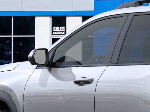 New 2026 Chevrolet Equinox ACTIV w/ Convenience Package III image 12