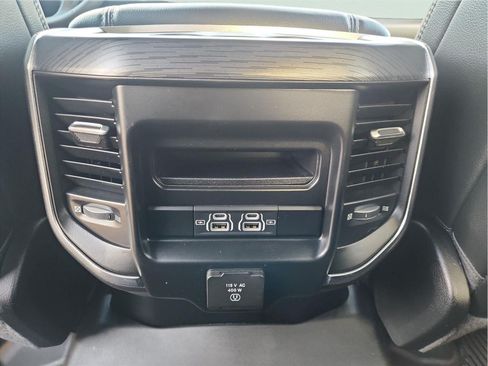 Used 2023 RAM 1500 Laramie AWD/4WD image 21