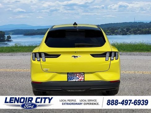 Used 2025 Ford Mustang Mach-E Select w/ Comfort Package Lite AWD/4WD image 4